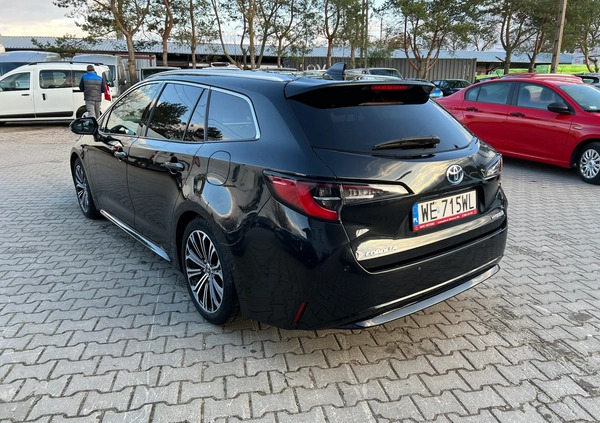 Toyota Corolla cena 99999 przebieg: 83652, rok produkcji 2019 z Witnica małe 562